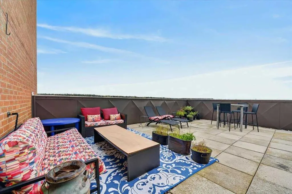 8604 48 Avenue NW #908