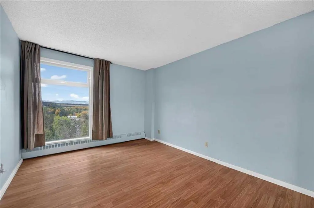 8604 48 Avenue NW #908