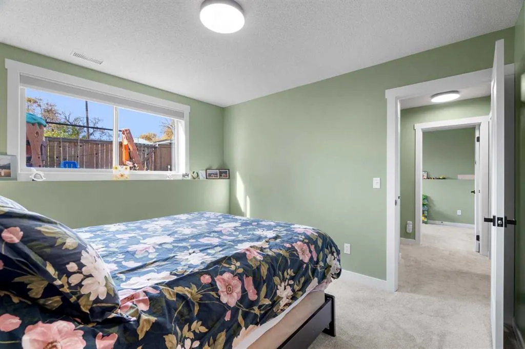 29 Poplar Avenue #1