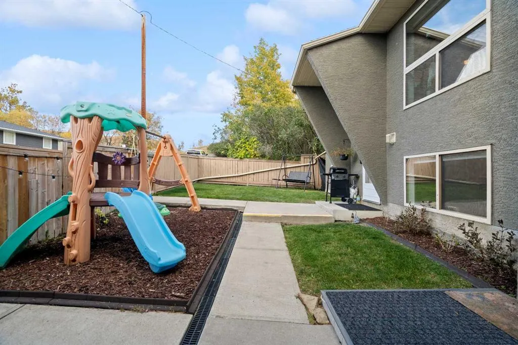 29 Poplar Avenue #1
