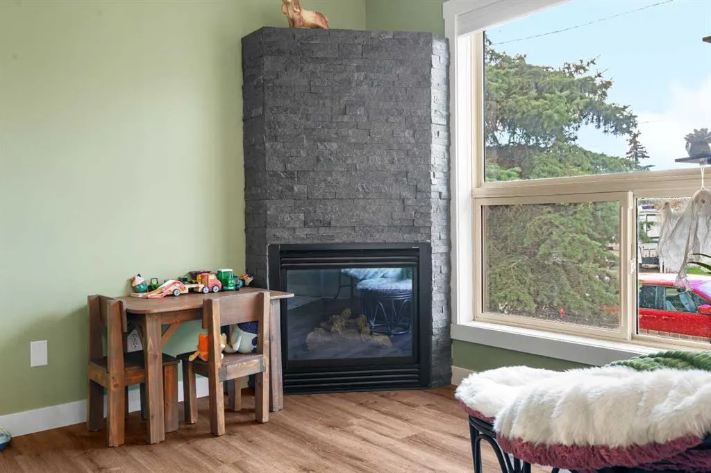 29 Poplar Avenue #1