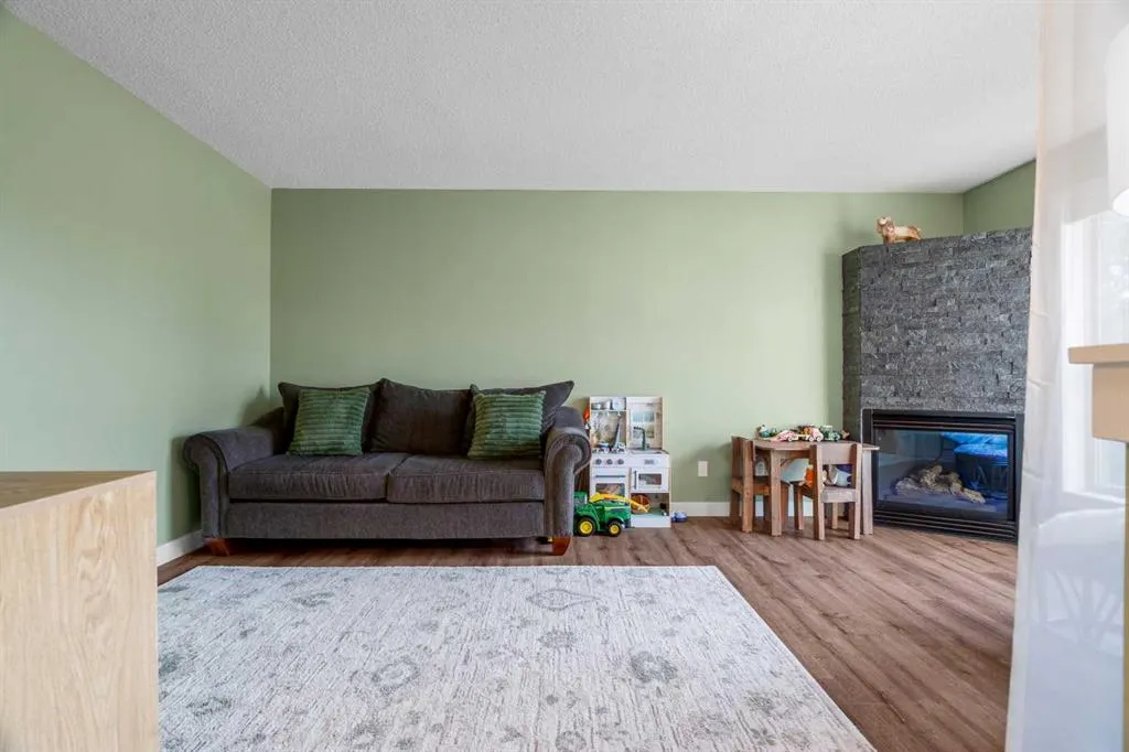 29 Poplar Avenue #1