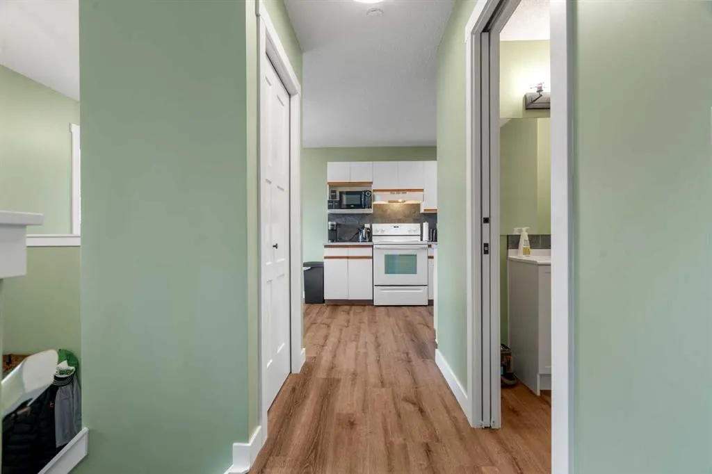 29 Poplar Avenue #1