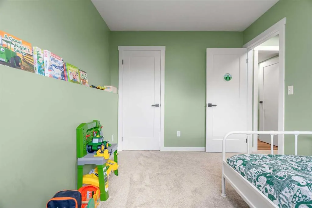 29 Poplar Avenue #1