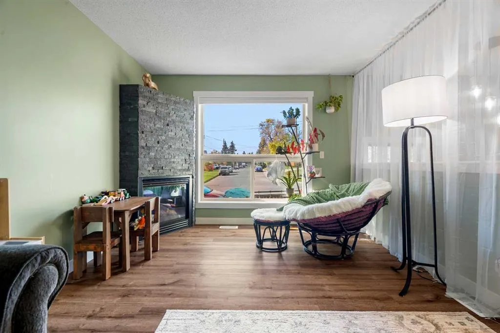 29 Poplar Avenue #1