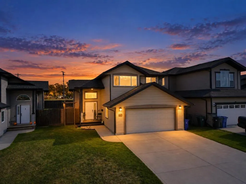 5256 48 Street Close