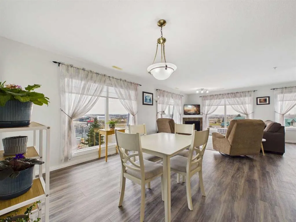 4425 Heritage Way #411
