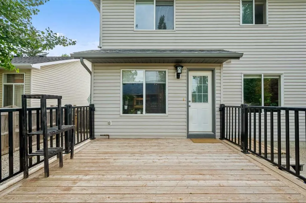 163 West Lakeview Passage