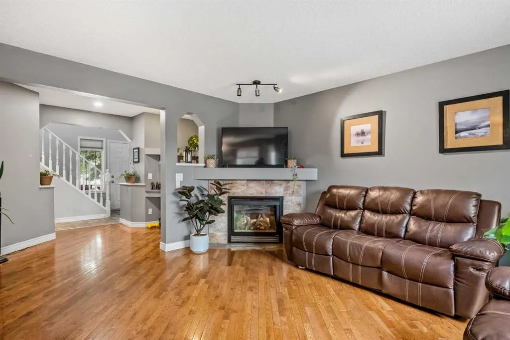 163 West Lakeview Passage