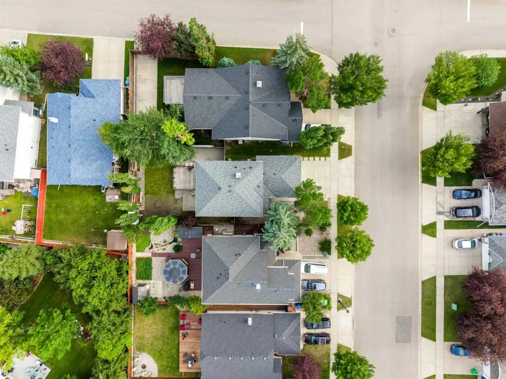 163 West Lakeview Passage