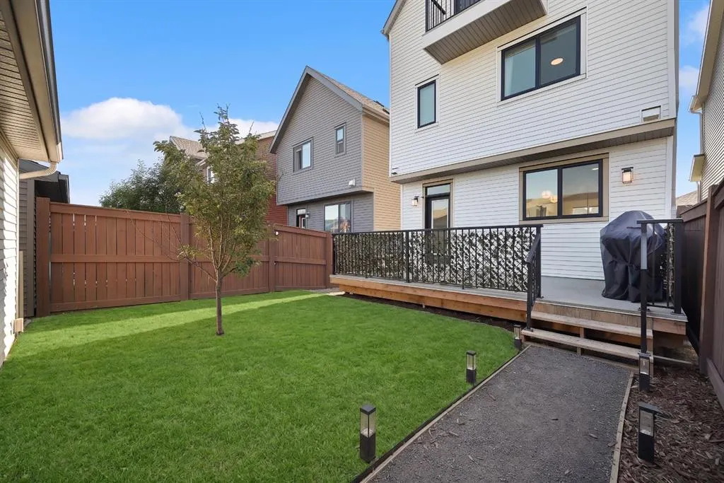 50 Lavender Road SE