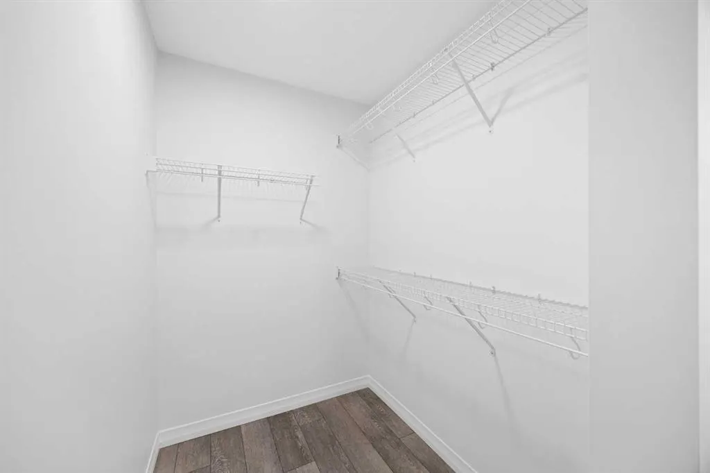101 Howse Common NE