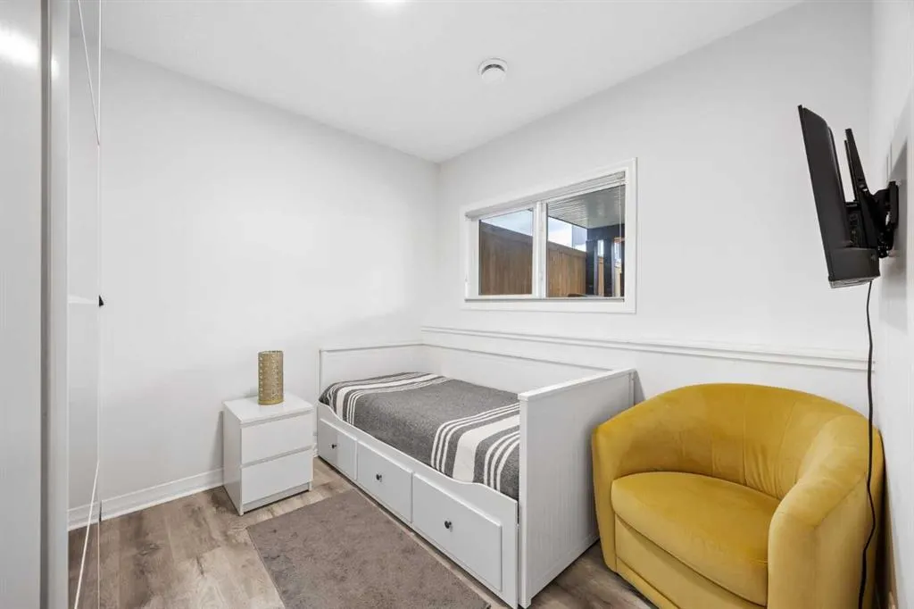 101 Howse Common NE
