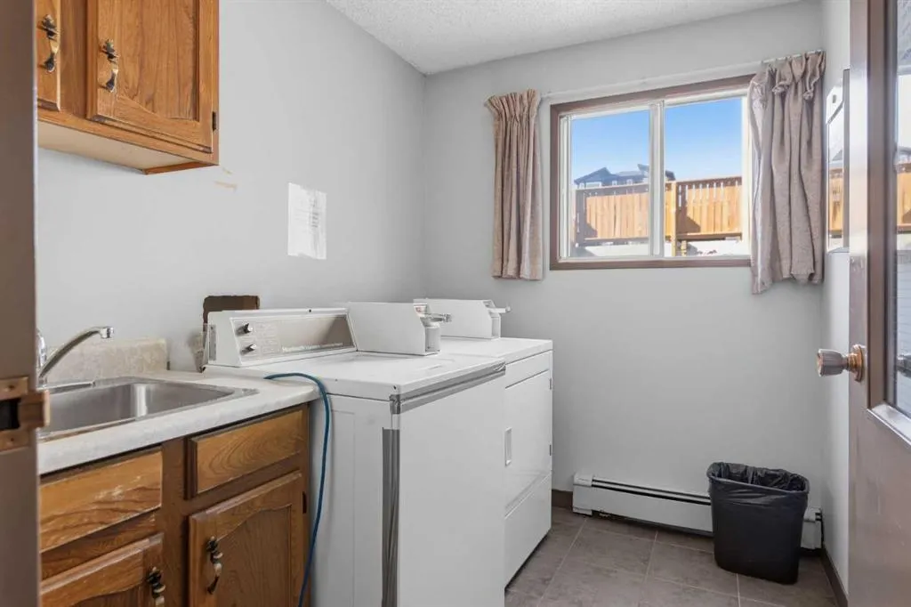 3911 1 Street NE #7