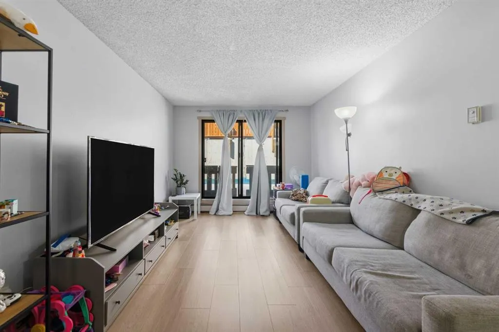 3911 1 Street NE #7