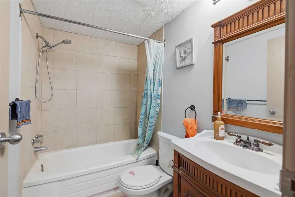 3911 1 Street NE #7