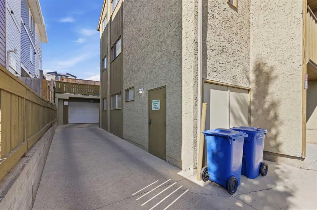 3911 1 Street NE #7