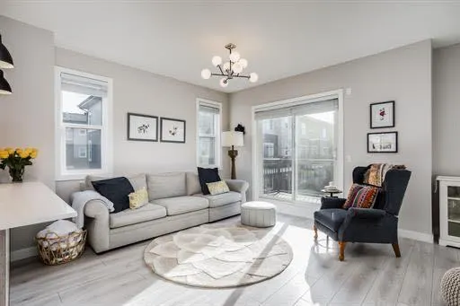 30 Cornerstone Manor NE #204