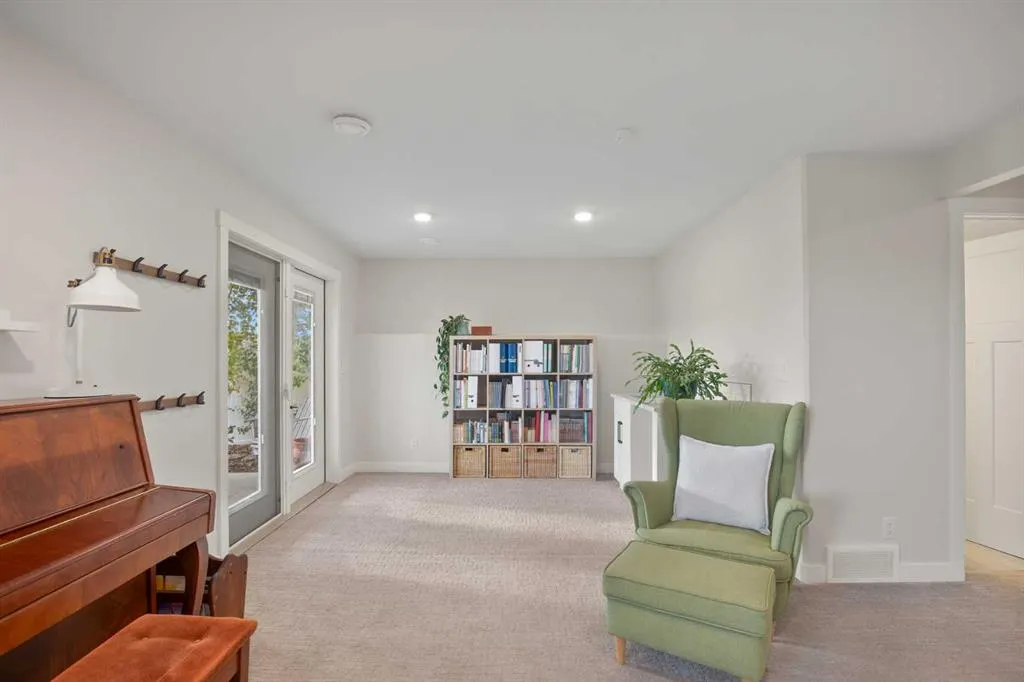 107 Vancouver Crescent