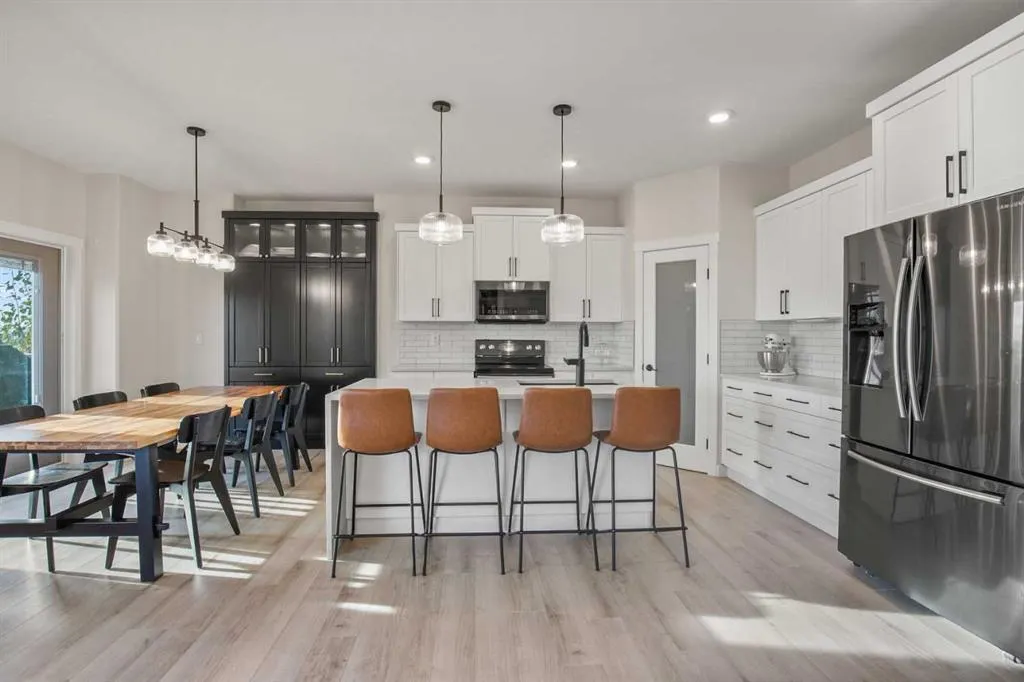 107 Vancouver Crescent