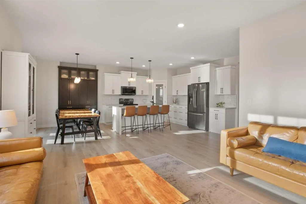 107 Vancouver Crescent
