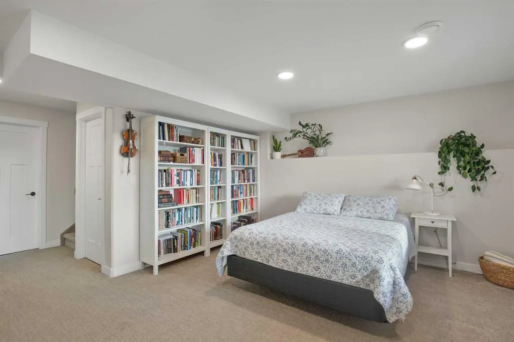 107 Vancouver Crescent