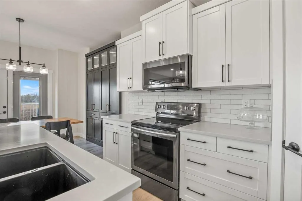 107 Vancouver Crescent