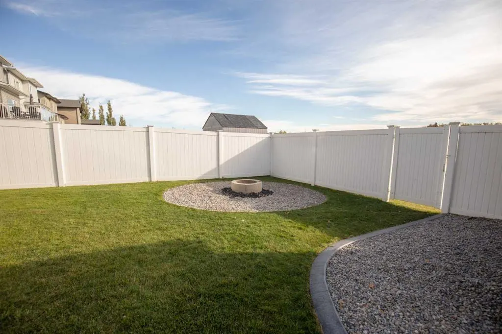 107 Vancouver Crescent