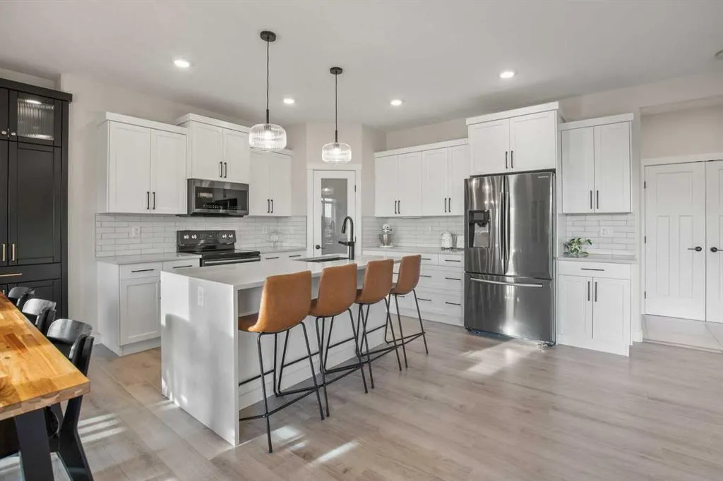 107 Vancouver Crescent