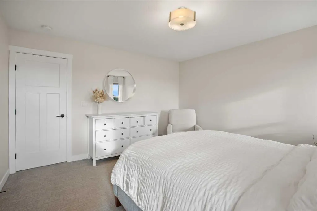 107 Vancouver Crescent