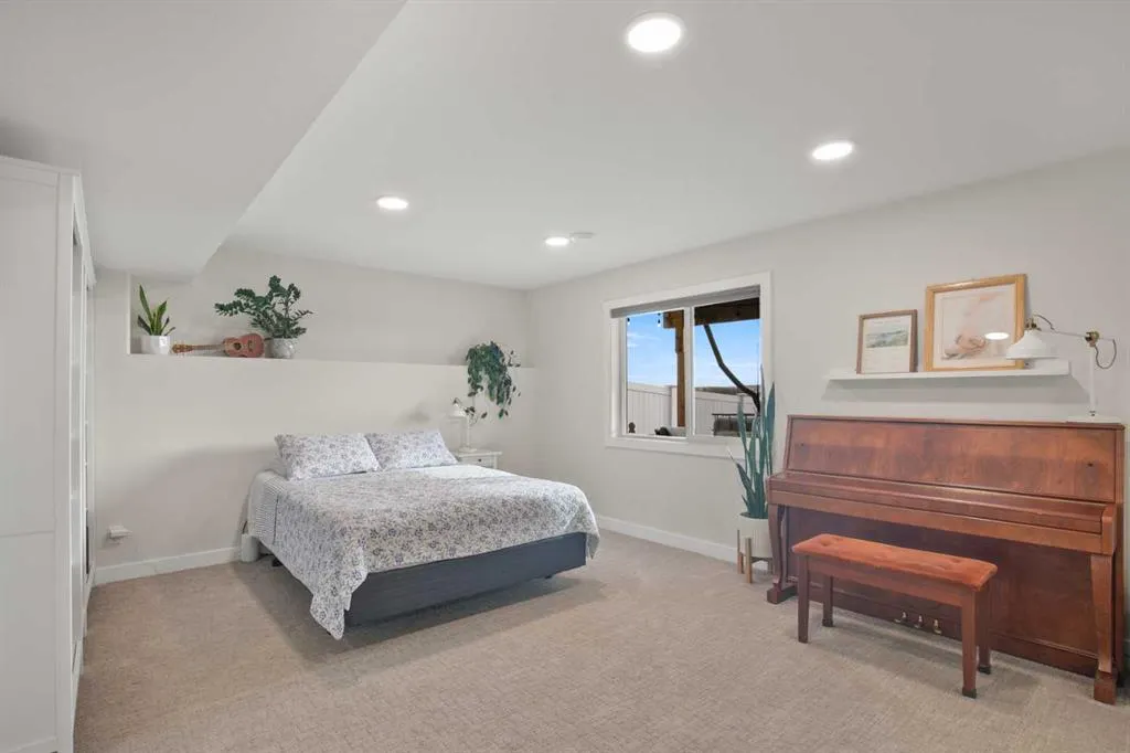 107 Vancouver Crescent