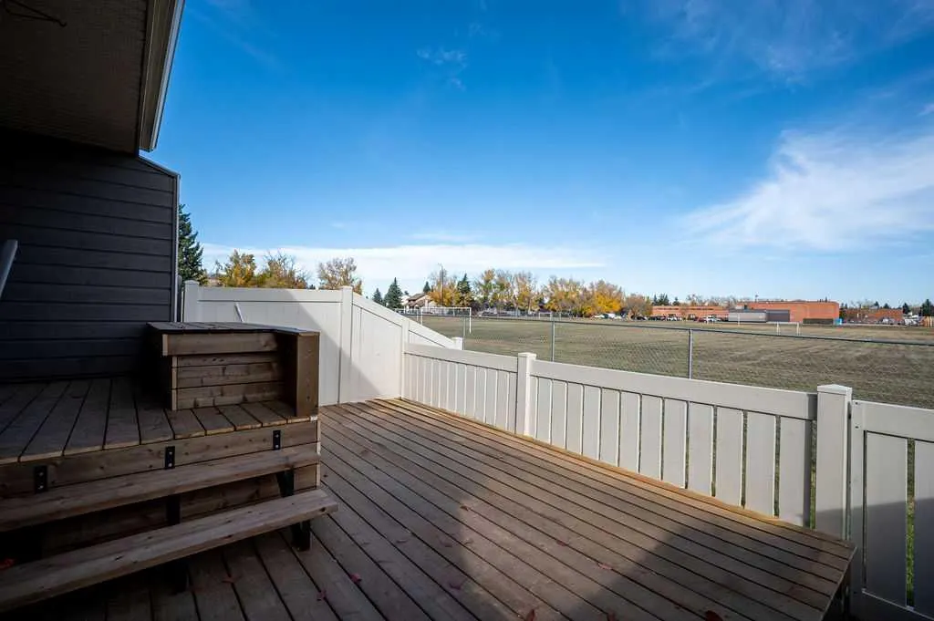 14736 Deerfield Drive SE #35