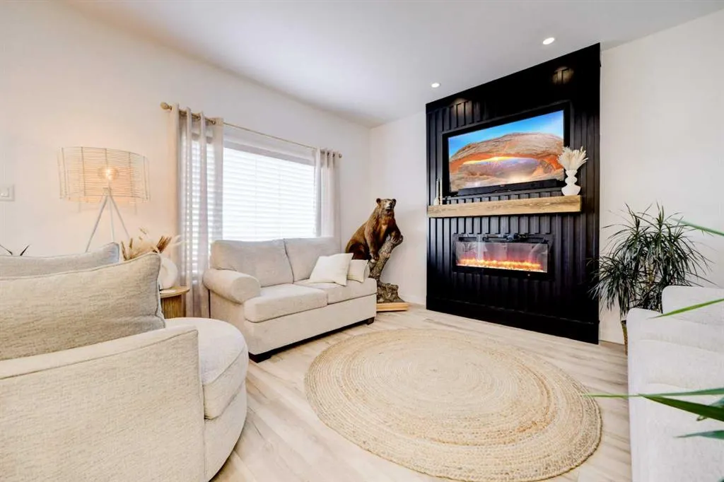 174 Caribou Bend N