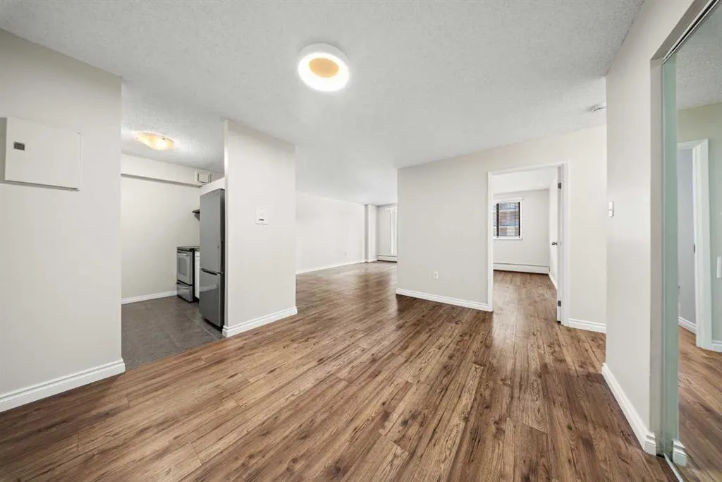 718 12 Avenue SW #305