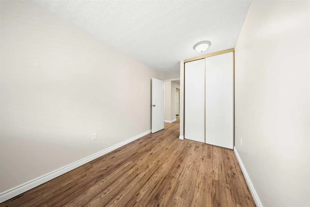 718 12 Avenue SW #305