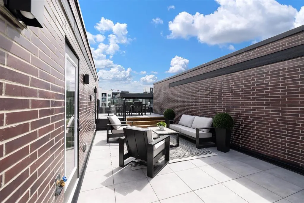 150 Lebel Crescent NW #106