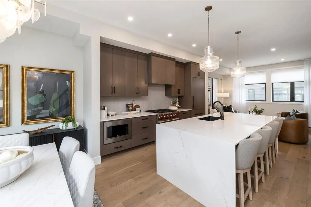 150 Lebel Crescent NW #106