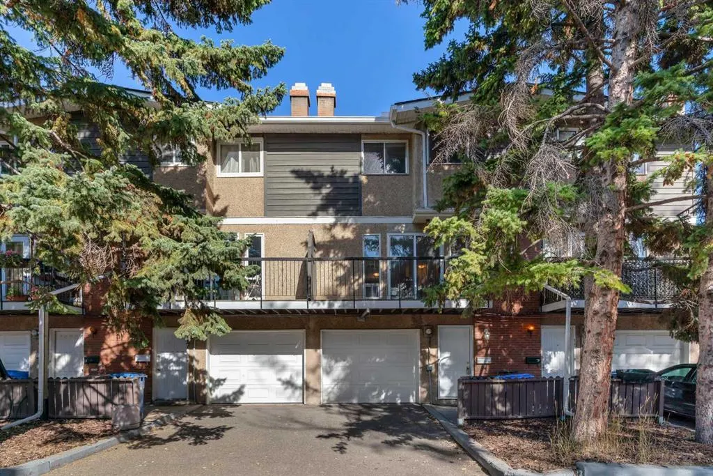643 4 Avenue NE #16