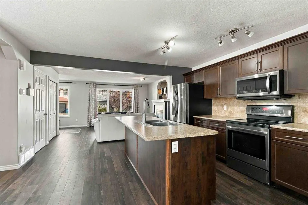 132 Fireweed Crescent