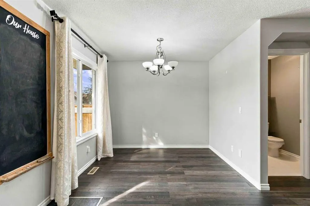 132 Fireweed Crescent