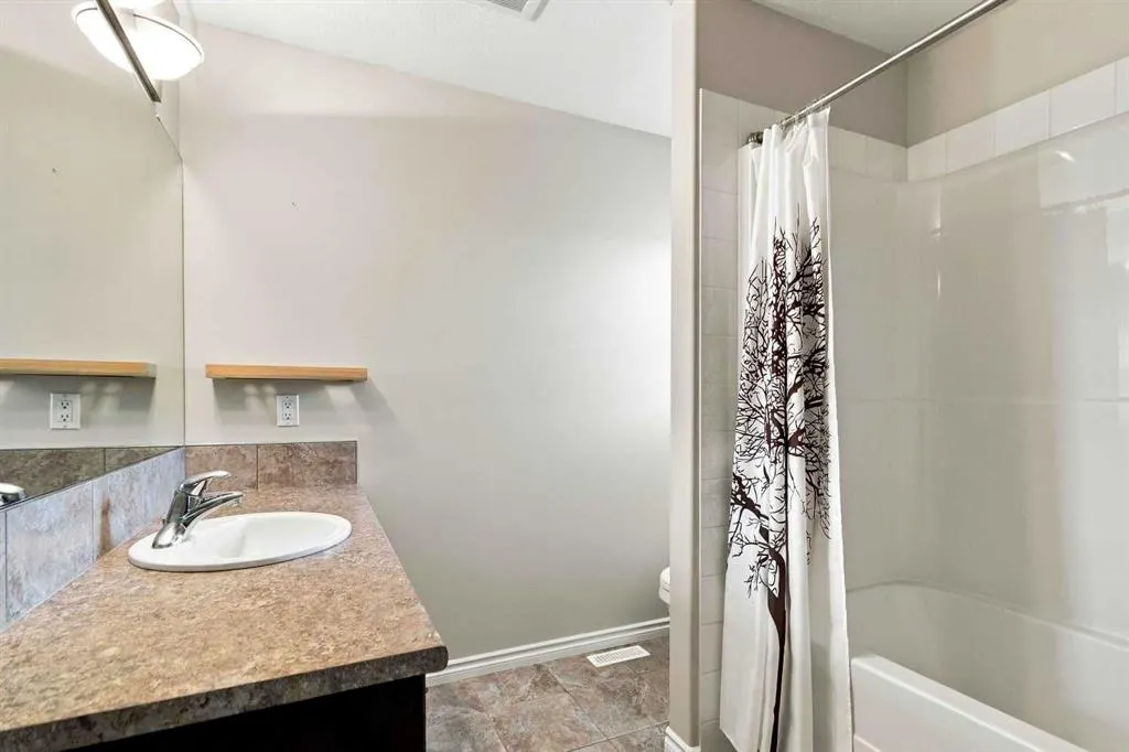 132 Fireweed Crescent