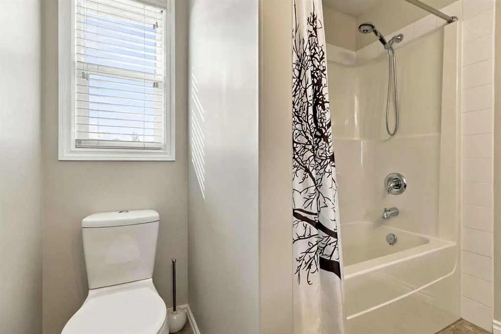 132 Fireweed Crescent