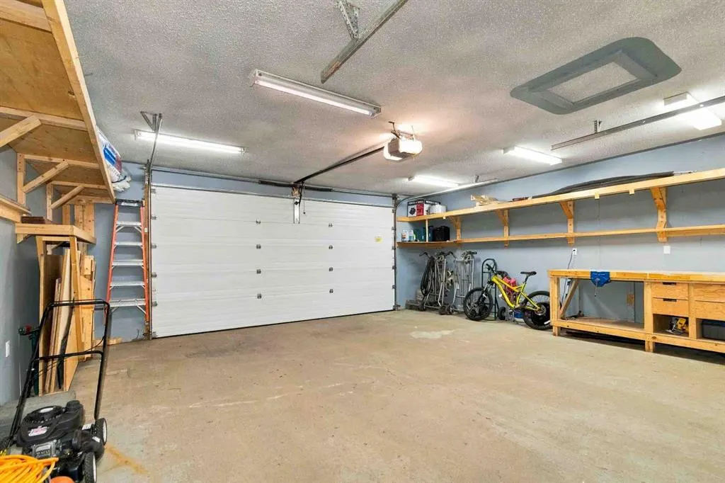 132 Fireweed Crescent