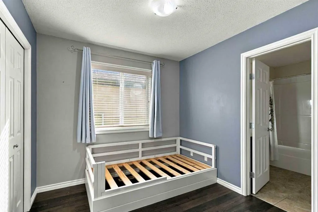 132 Fireweed Crescent
