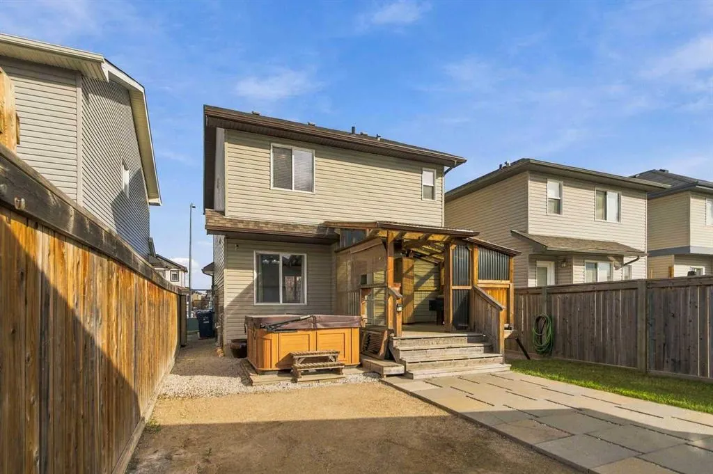 132 Fireweed Crescent