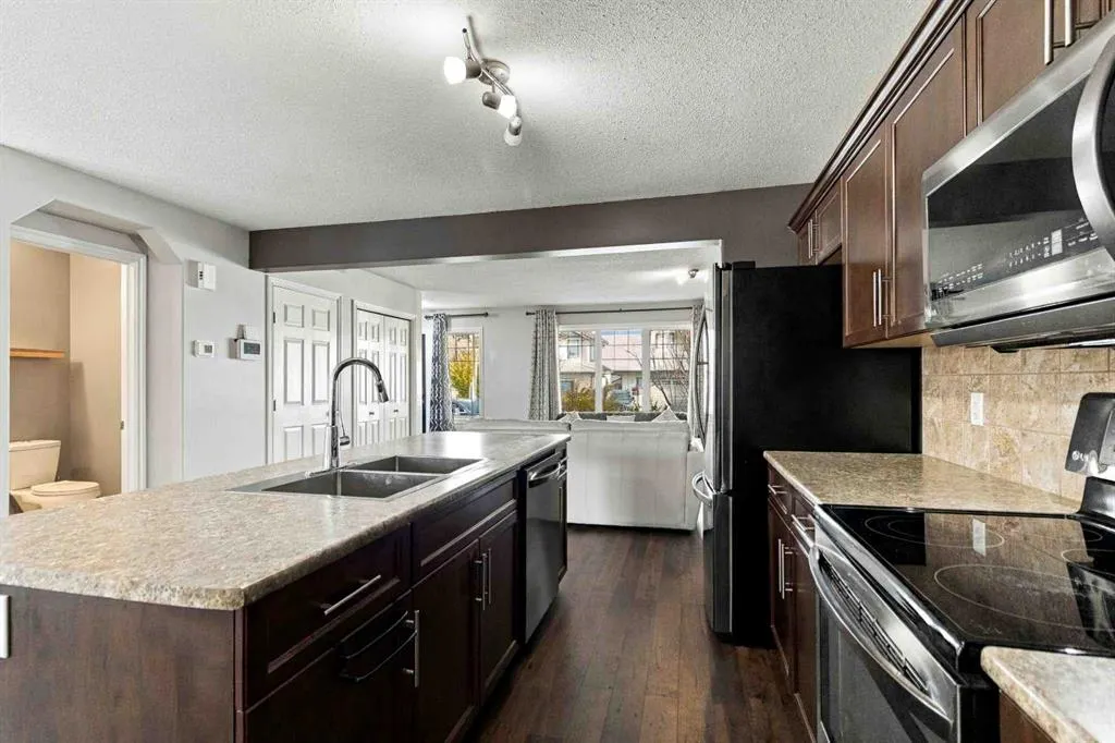 132 Fireweed Crescent