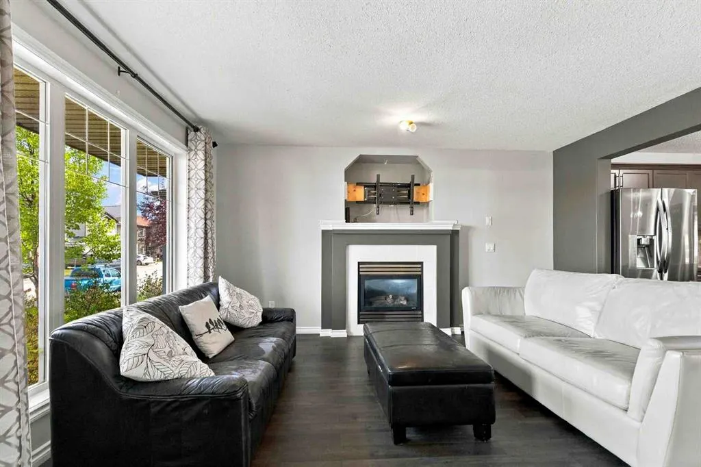 132 Fireweed Crescent