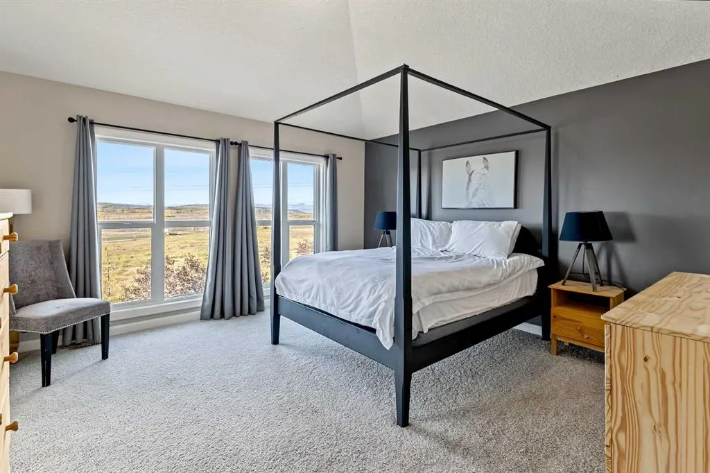 86 Heritage View