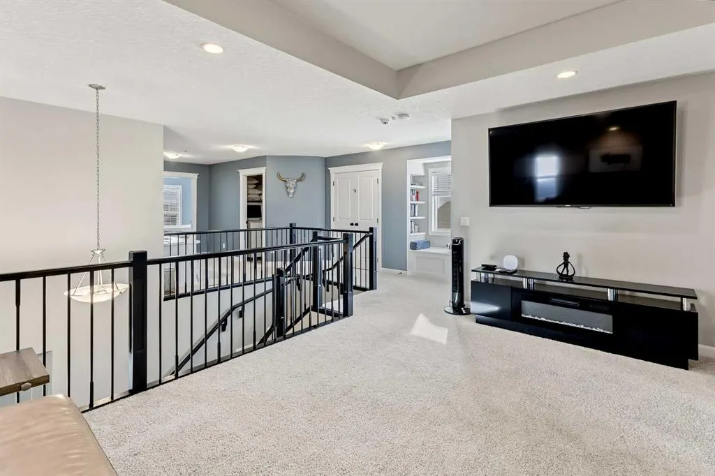 86 Heritage View