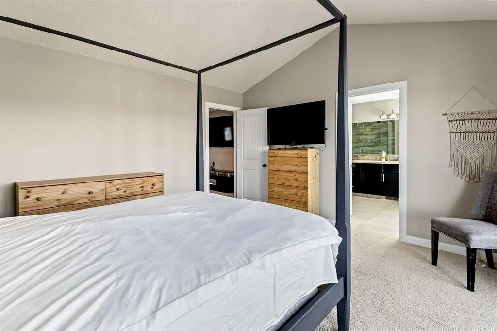 86 Heritage View